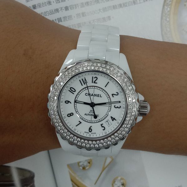 元泰流當品 原裝 CHANEL J12 38mm 陶瓷 鑽圈 自動 女錶 9成5新 特價出清 ZR513